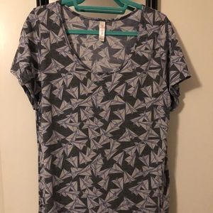 2XL LulaRoe Classic T